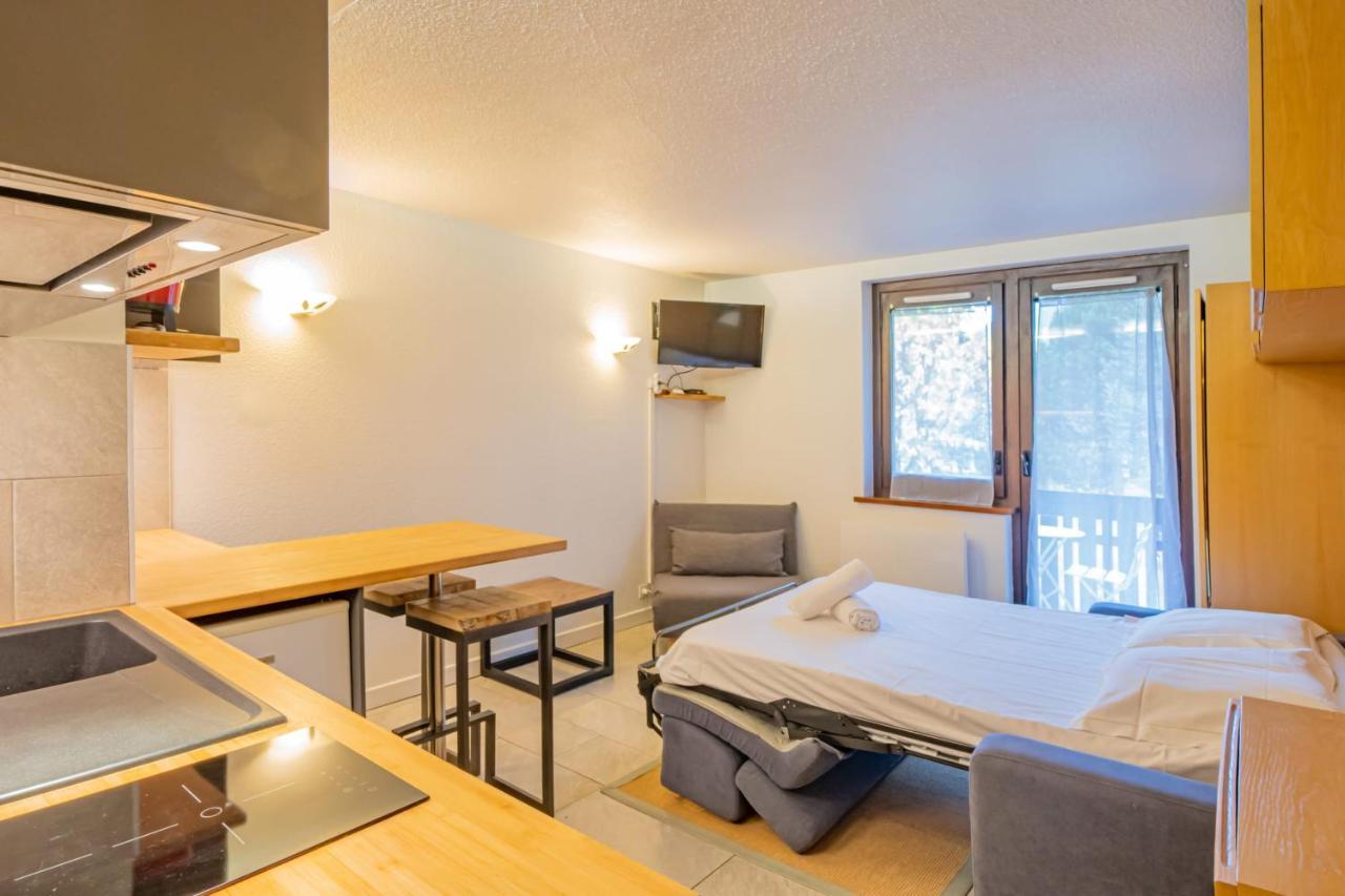 Ferienwohnung Little Nest- Peaceful With Breathtaking View Of Mont-Blanc Chamonix Exterior foto